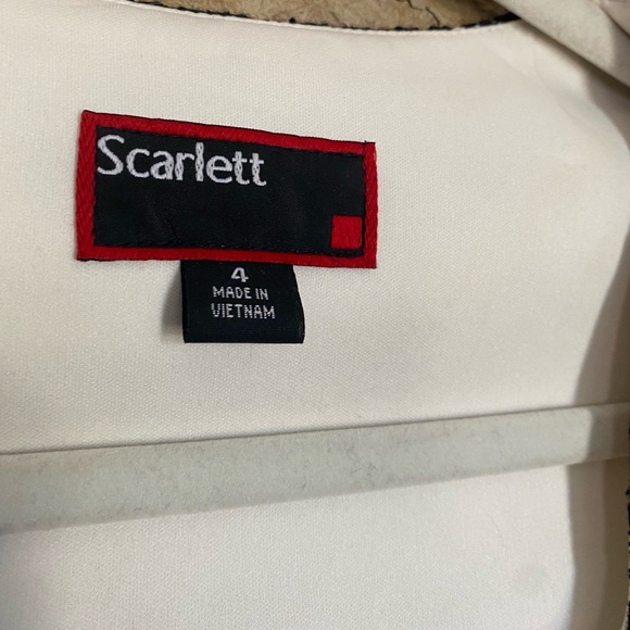 Black and white lace dress - Picture 2 of 3